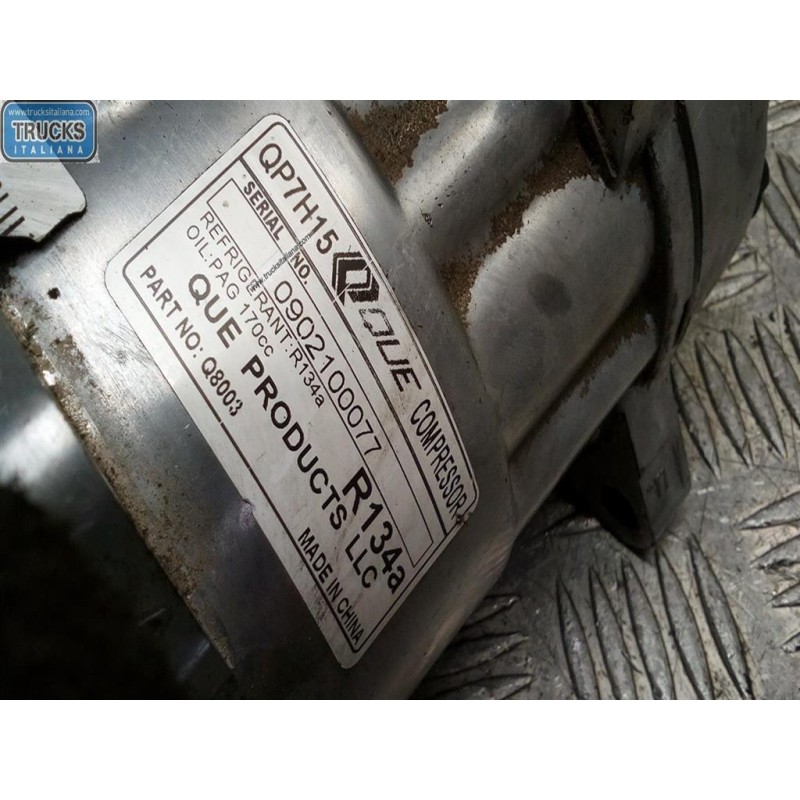 VOLVO truck COMPRESSORE ARIA CONDIZIONATA VOLVO truck FH12 I 1993>2002 usato