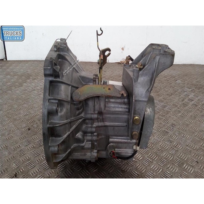 DAIHATSU GEARBOXES  DAIHATSU Sirion 2005> used