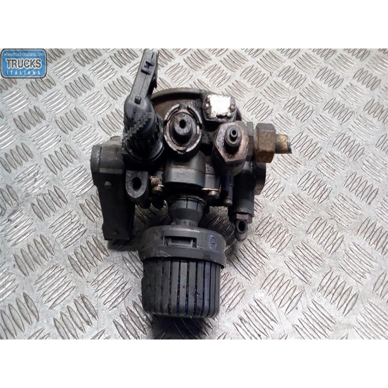 MERCEDES-BENZ truck DRIER BARKESYSTEM  MERCEDES-BENZ truck Atego 940 used