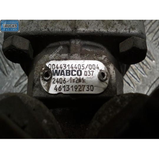 VARIE FRENI 1 MERCEDES-BENZ truck Atego 940 usato