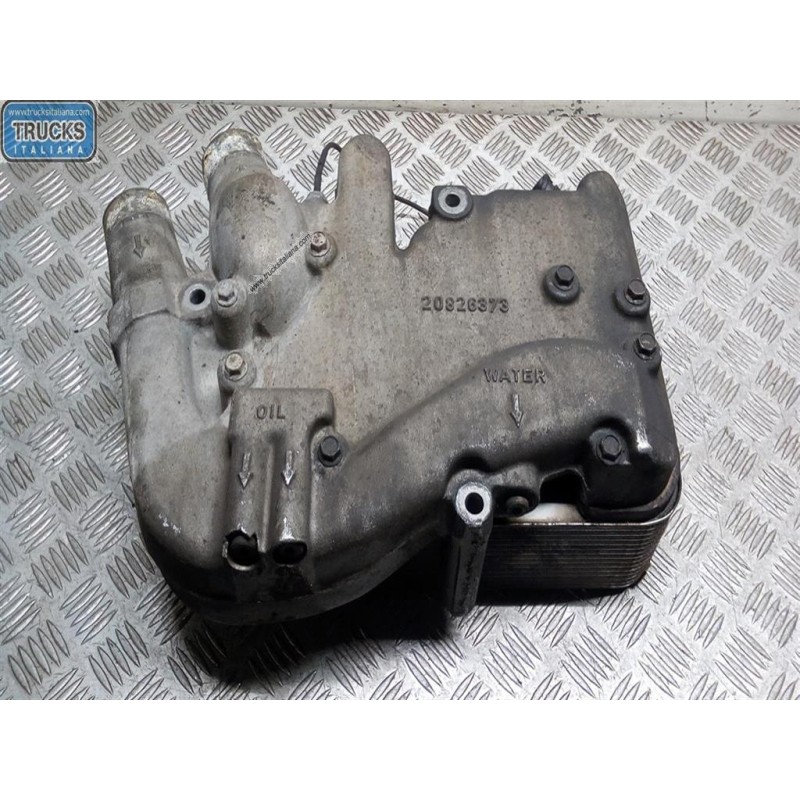 VOLVO truck SCAMBIATORE DI CALORE VOLVO truck FH12 II 2002>2008 usato