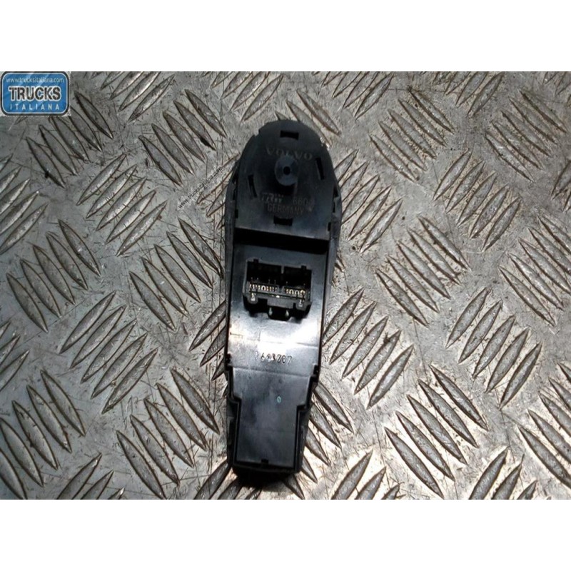 VOLVO truck BLOCCO LUCI VOLVO truck FH12 II 2002>2008 usato