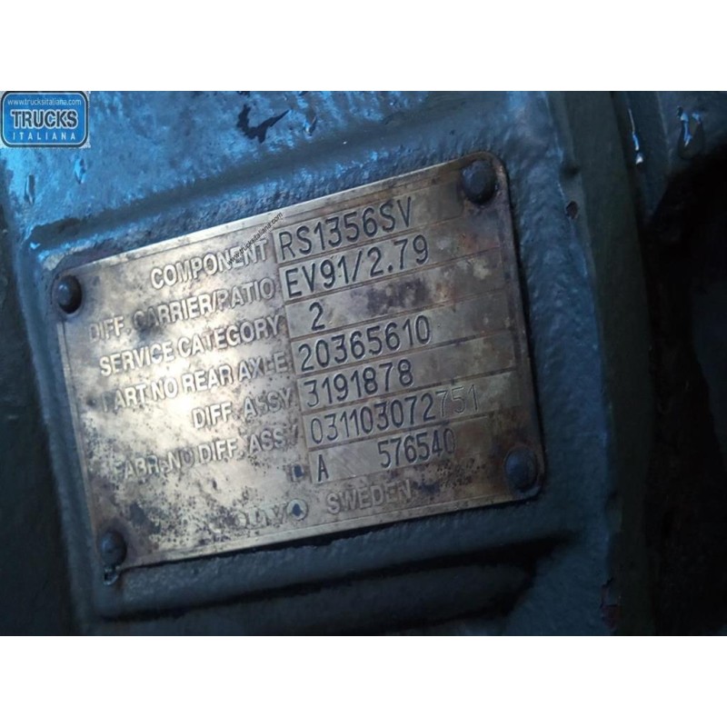 VOLVO truck ASSALE POSTERIORE VOLVO truck FH12 II 2002>2008 usato