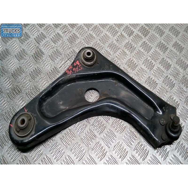 PEUGEOT CONTROL ARM FRONT LOWER RIGHT  PEUGEOT 207 2006>2009 used