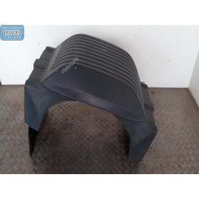 RIGHT REAR MUDGUARD...