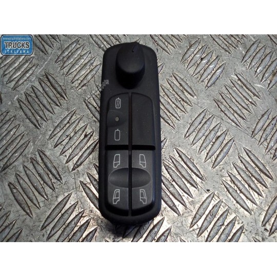 VARIOUS SWITCHES AND BUTTONS A
 MERCEDES-BENZ truck Atego euro 6 2014> used