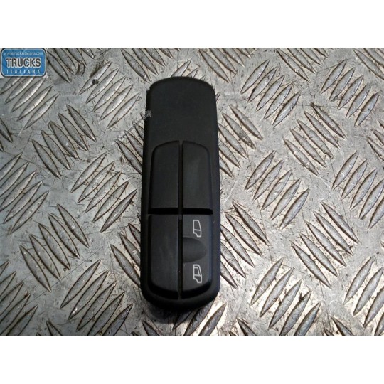 VARIOUS SWITCHES AND BUTTONS A
 MERCEDES-BENZ truck Atego euro 6 2014> used