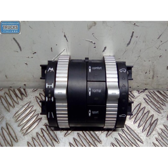 INTERRUTTORI E PULSANTI ABITACOLO PORSCHE Cayenne 2003>2007 usato