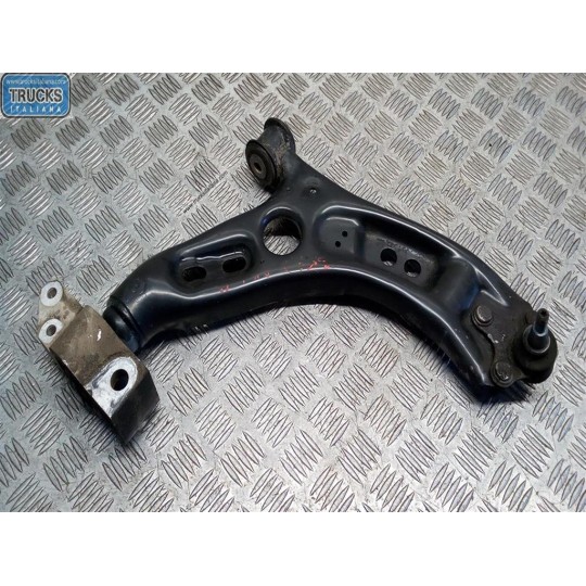 BRACCIO OSCILLANTE ANTERIORE INFERIORE DESTRO VOLKSWAGEN Touran 2010> usato