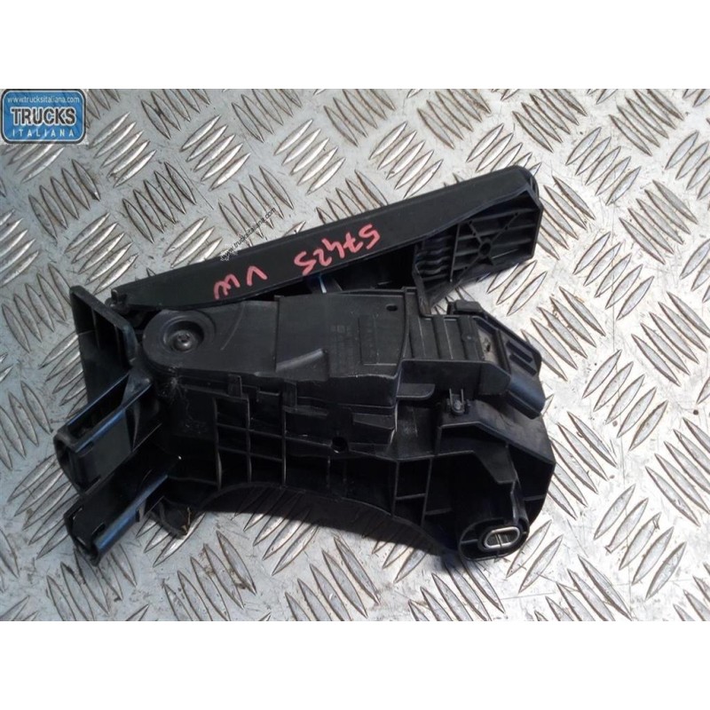 VOLKSWAGEN ELETRONIC THROTTLE PEDAL  VOLKSWAGEN Touran 2010> used