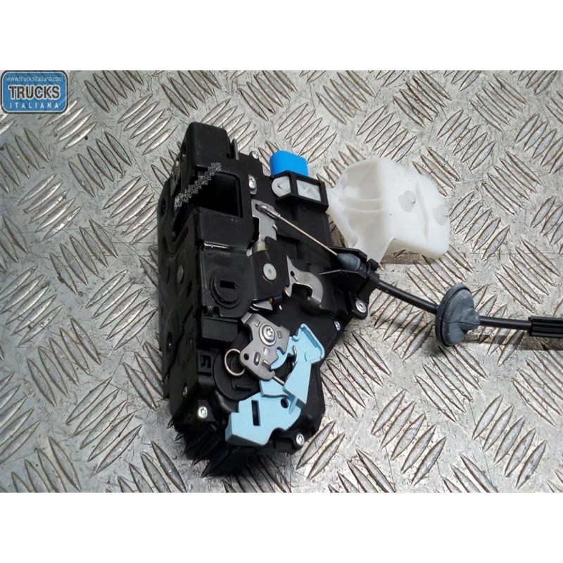 VOLKSWAGEN LATCH LOCK VOLKSWAGEN Touran 2010>2015 used