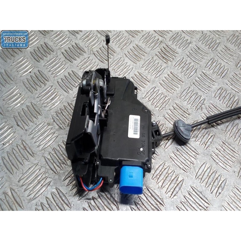 VOLKSWAGEN LATCH LOCK VOLKSWAGEN Touran 2010> used