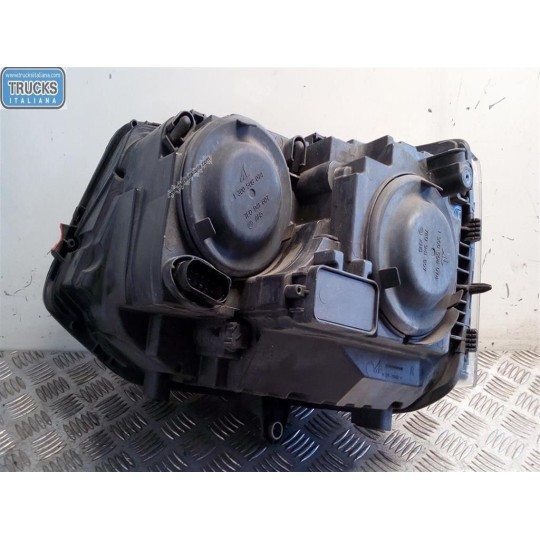 RIGHT HEADLIGHT VOLKSWAGEN van Trasporter T5 2009>2015 used