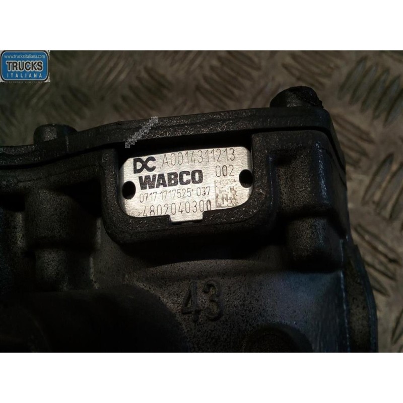 MERCEDES-BENZ truck VARIE FRENI 1 MERCEDES-BENZ truck Actros euro 6 2014>2021 usato