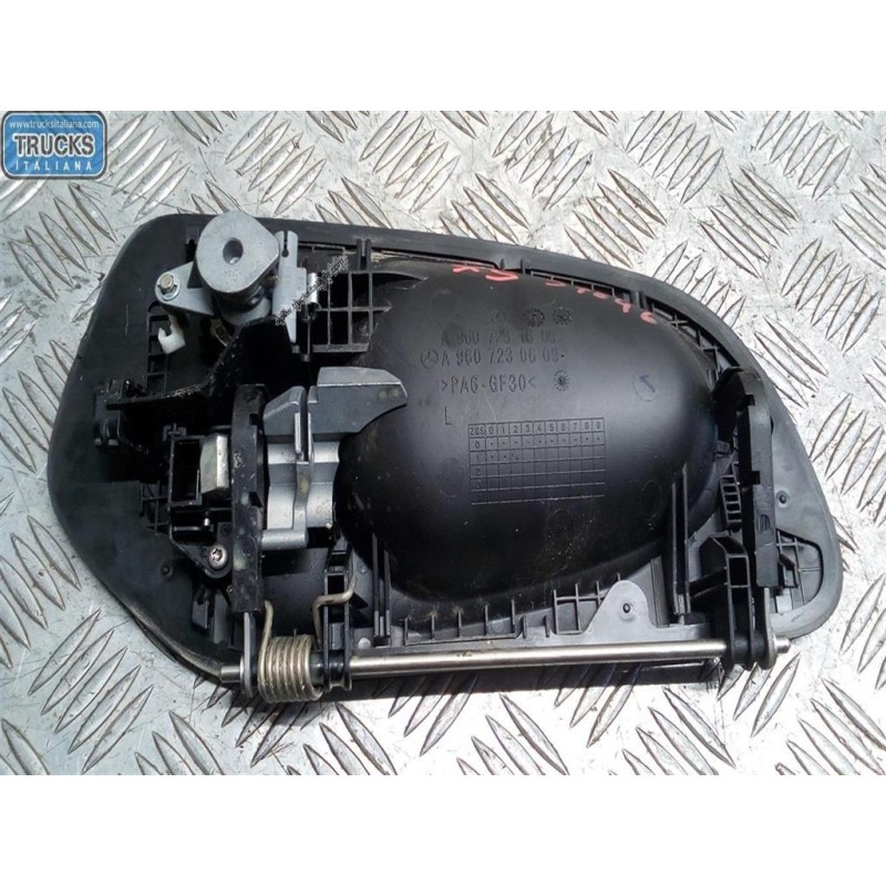 MERCEDES-BENZ truck MANIGLIA PORTA MERCEDES-BENZ truck Actros euro 6 2014>2021 usato