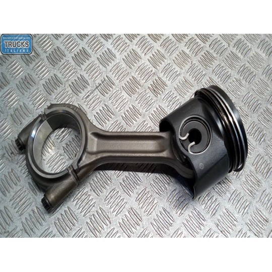 PISTONE MOTORE MERCEDES-BENZ truck Actros euro 6 2014>2021 usato