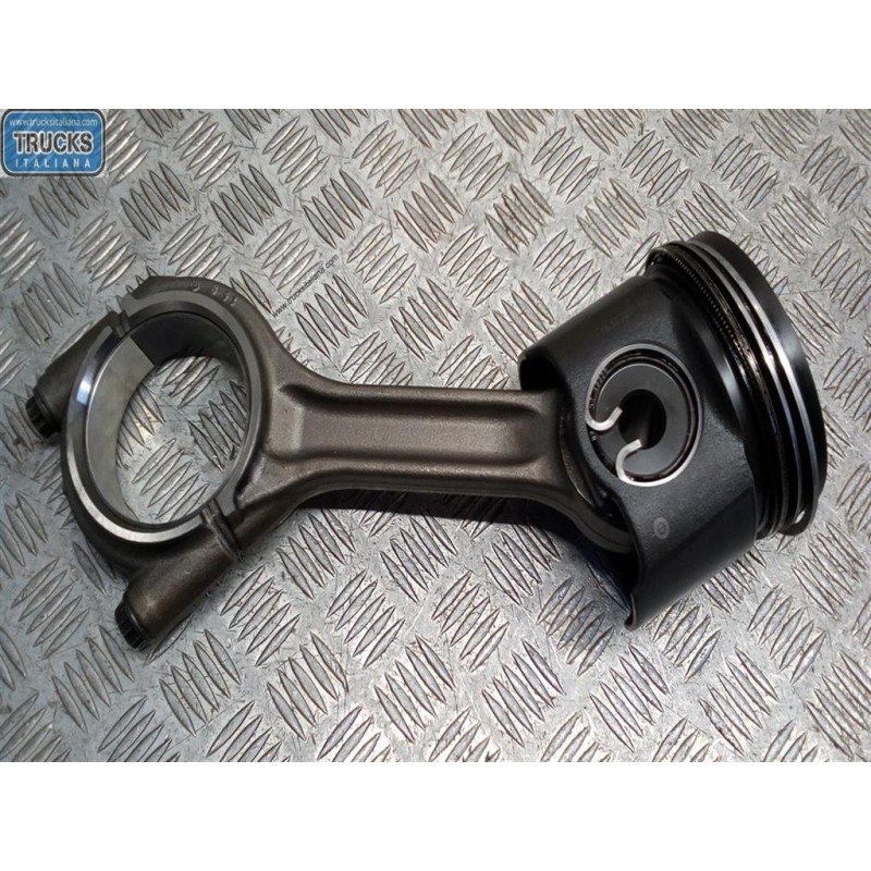 MERCEDES-BENZ truck PISTONE MOTORE MERCEDES-BENZ truck Actros euro 6 2014>2021 usato