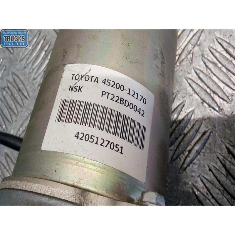 TOYOTA PIANTONE STERZO TOYOTA Corolla 2005>2007 usato