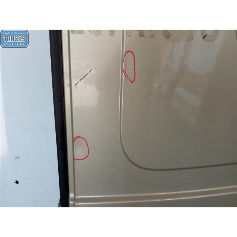 NISSAN Van RIGHT LOAD DOOR NISSAN Van Primastar 2002> used