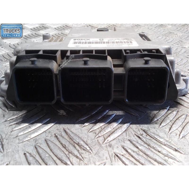 NISSAN Van ENGINE UNIT NISSAN Van Primastar 2002> used