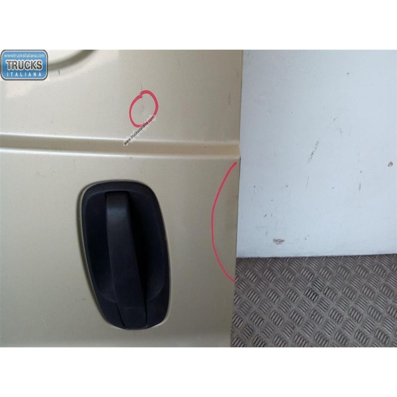 NISSAN Van LEFT LOAD DOOR NISSAN Van Primastar 2002> used