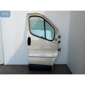 RIGHT FRONT DOOR  NISSAN...