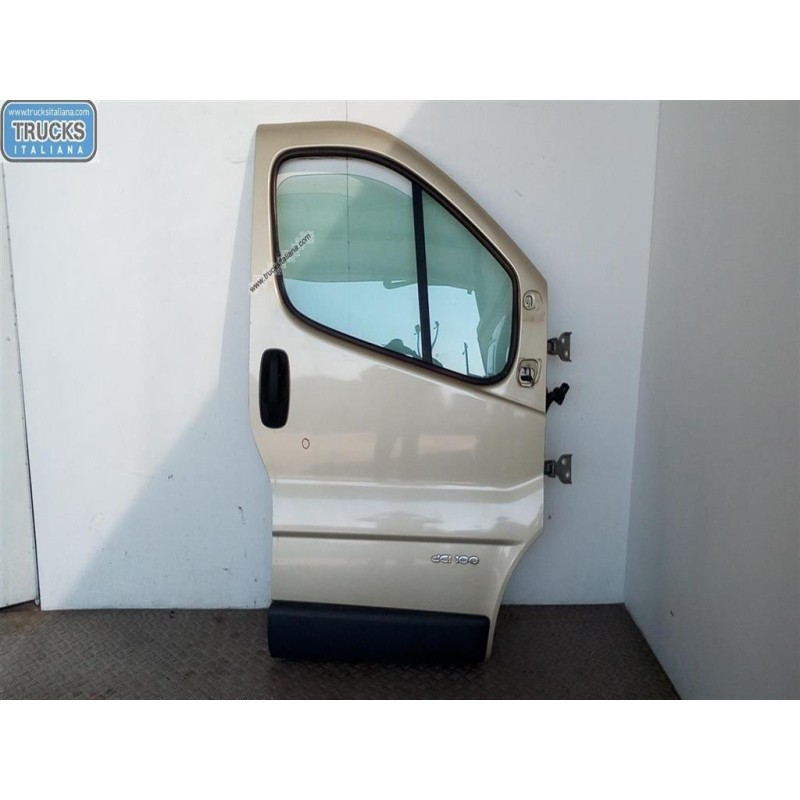 NISSAN Van PORTA ANTERIORE DESTRA NISSAN Van Primastar 2002> usato