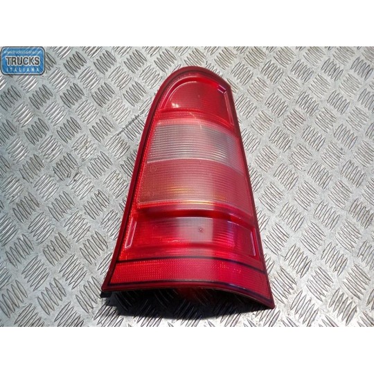FARO POSTERIORE ESTERNO DESTRO MERCEDES-BENZ Classe A (W168) 1997>2001 usato