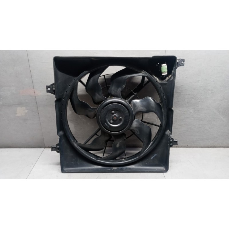 HYUNDAI CONVOGLIATORE ELETTROVENTOLA HYUNDAI Tucson 2015>2018 usato