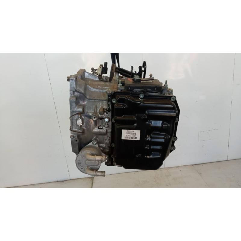 VOLVO AUTOMATIC GEARBOXES  VOLVO V40 2016> used