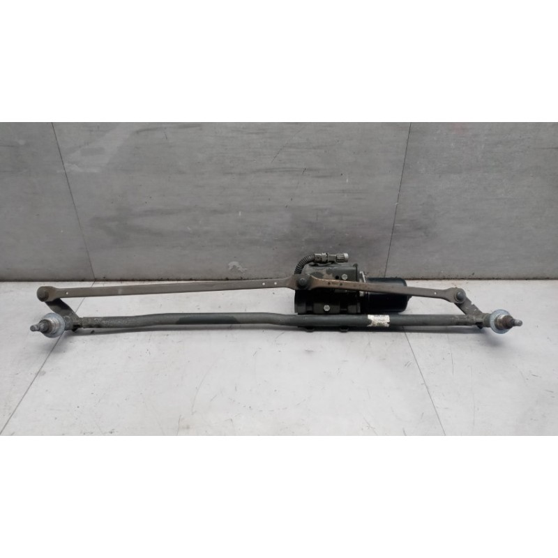 IVECO windshield wiper motor IVECO Daily 2000>2006 used