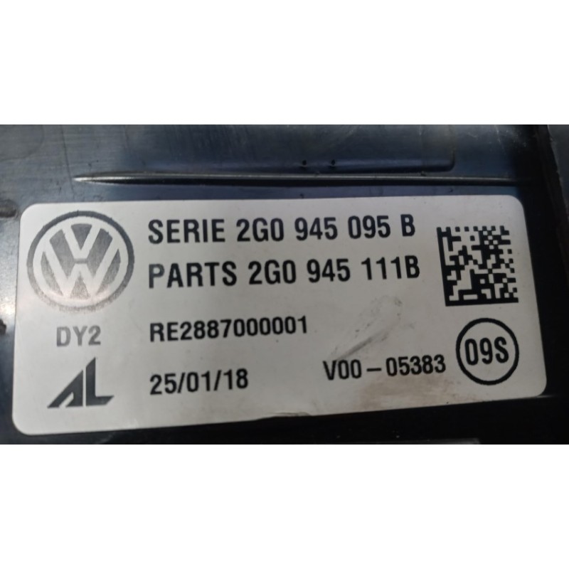 VOLKSWAGEN FARO POSTERIORE ESTERNO SINISTRO VOLKSWAGEN Polo 2017>2021 usato