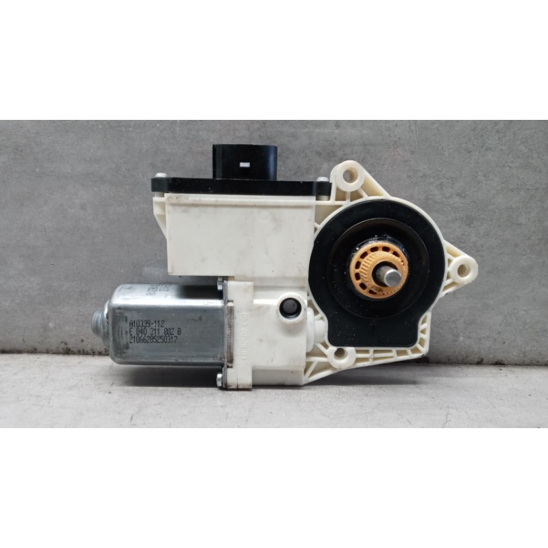 MAN FRONT RIGHT POWERED WINDOWS  MAN TGS used