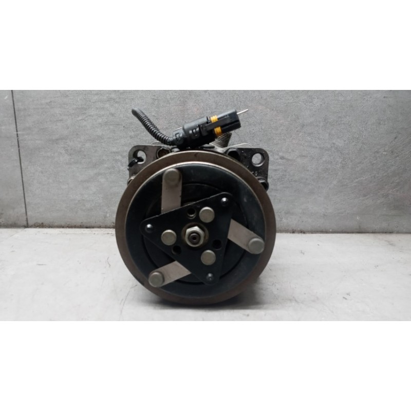 MAN AIR CONDITIONER COMPRESSOR MAN TGS used