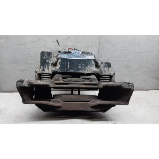 PINZA POSTERIORE SINISTRA MAN TGS usato