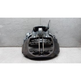 PINZA POSTERIORE DESTRA MAN...