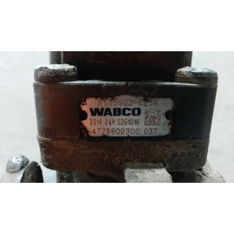 MAN VARIOUS BRAKE 2 MAN TGS used