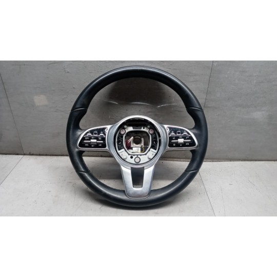 VOLANTE MERCEDES-BENZ Classe A (W177) 2018> usato