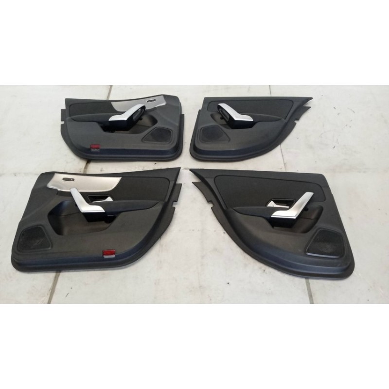 MERCEDES-BENZ KIT SELLERIA MERCEDES-BENZ Classe A (W177) 2018> usato