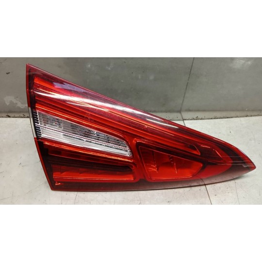 FARO POST INTERNO LED SINISTRO MERCEDES-BENZ Classe A (W177) 2018> usato