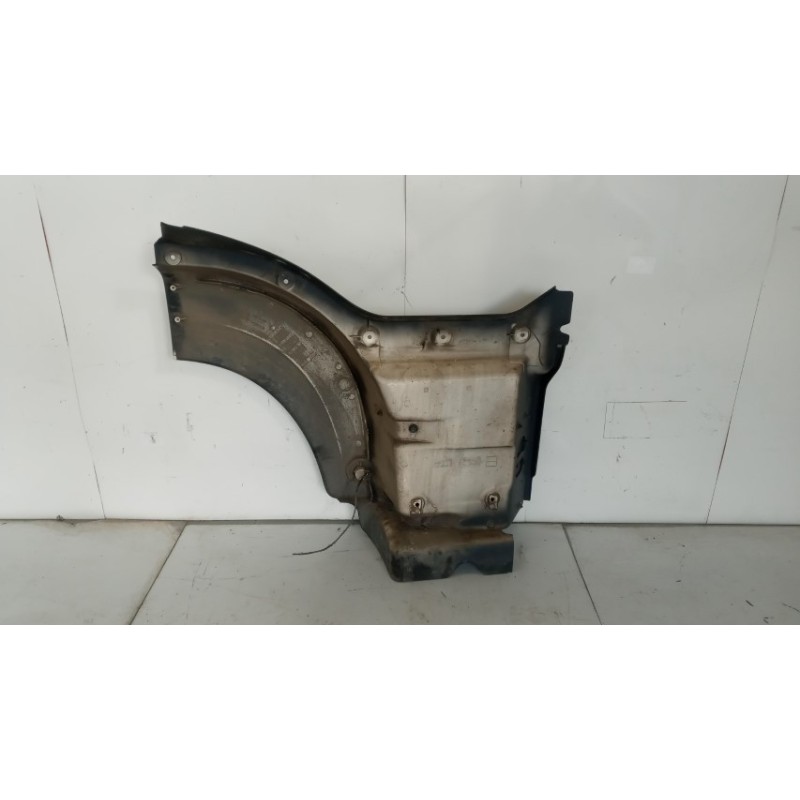 MAN LEFT FRONT MUDGUARD  MAN TGS used