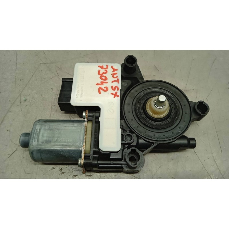 VOLKSWAGEN ALZA VETRI ANTERIORI SINISTRO VOLKSWAGEN Polo 2017>2021 usato