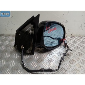 RIGHT ELETRIC REAR-VIEW...