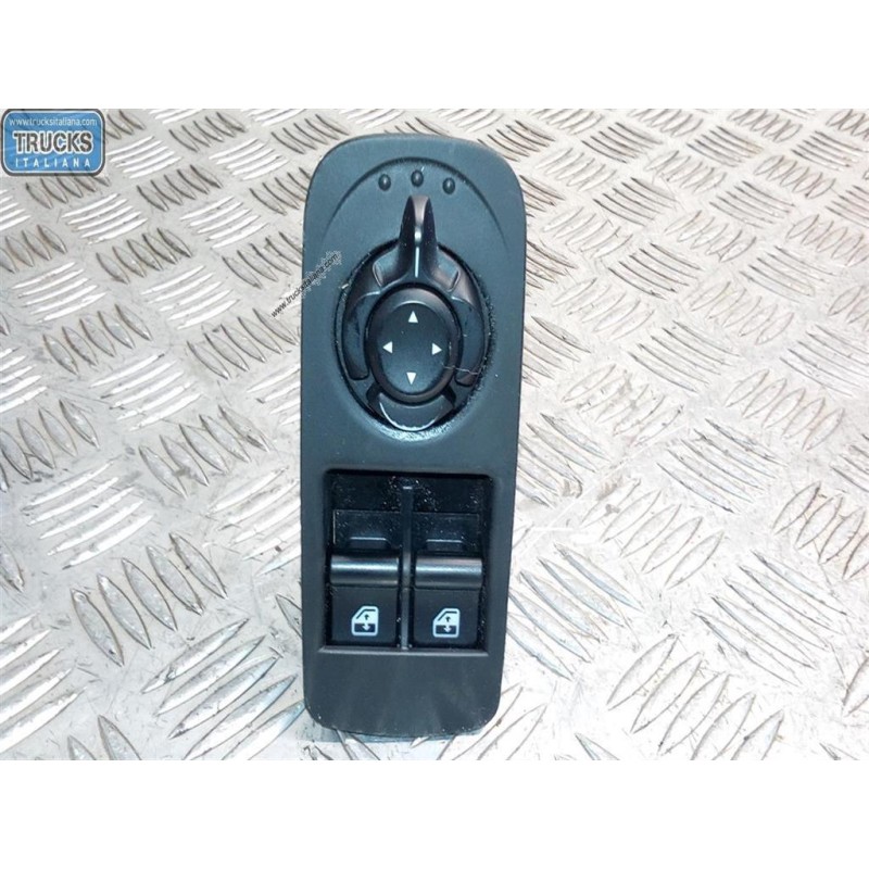 ALFA ROMEO VARIOUS SWITCHES AND BUTTONS A
 ALFA ROMEO Mito 2008>2011 used