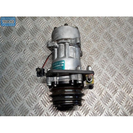 AIR CONDITIONER COMPRESSOR RENAULT truck Premium 1996>2005 used