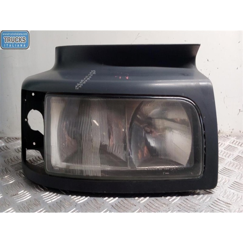 RENAULT truck FARO ANTERIORE DESTRO RENAULT truck Premium 1996>2005 usato