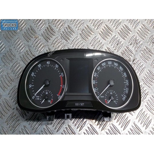 INSTRUMENT PANEL SKODA Fabia 2014> (NJ) used