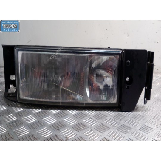 RIGHT HEADLIGHT IVECO EUROTECH used