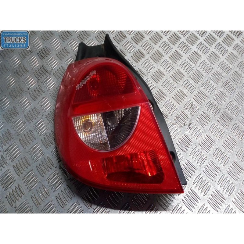 RENAULT FARO POSTERIORE ESTERNO SINISTRO RENAULT Clio 2005>2009 usato