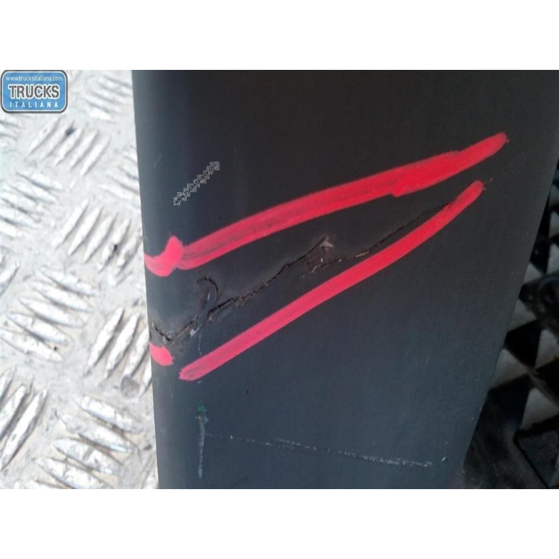 IVECO PEDANA SALITA A/SX IVECO Stralis 2003>2007 usato